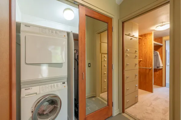 a view of an entryway door and an outdoor space