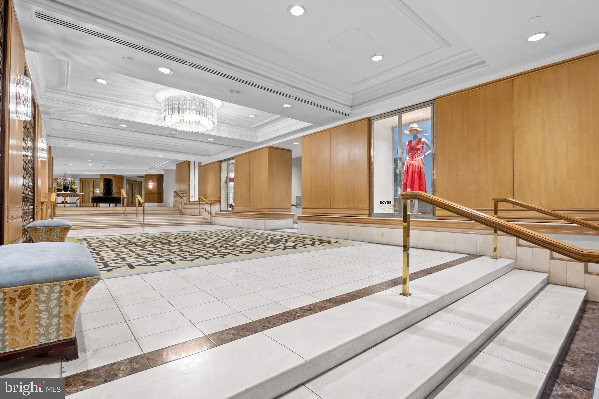 202 West Rittenhouse Square, Unit 2608 Philadelphia, PA 19103 - Photo 32 of 35 a view of an entryway