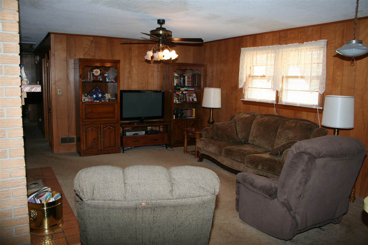 2700 Foster Road Inman, SC 29349 - Photo 5 of 18