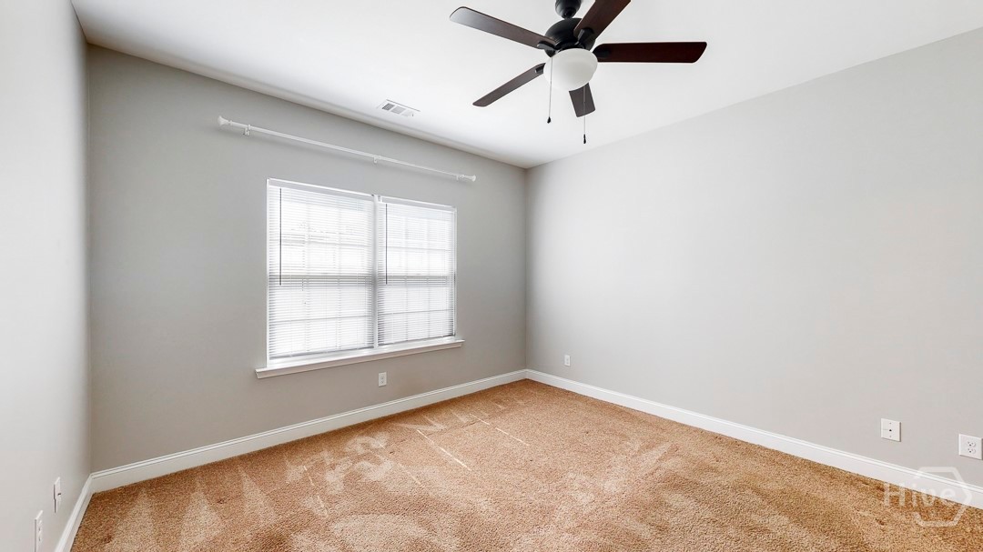 302 Gov Gwinnett Way Pooler, GA 31322 - Photo 11 of 37