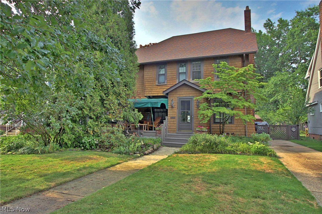 3025 East Overlook Road Cleveland, OH 44118 - Photo 1 of 25 Gallery Image 1
