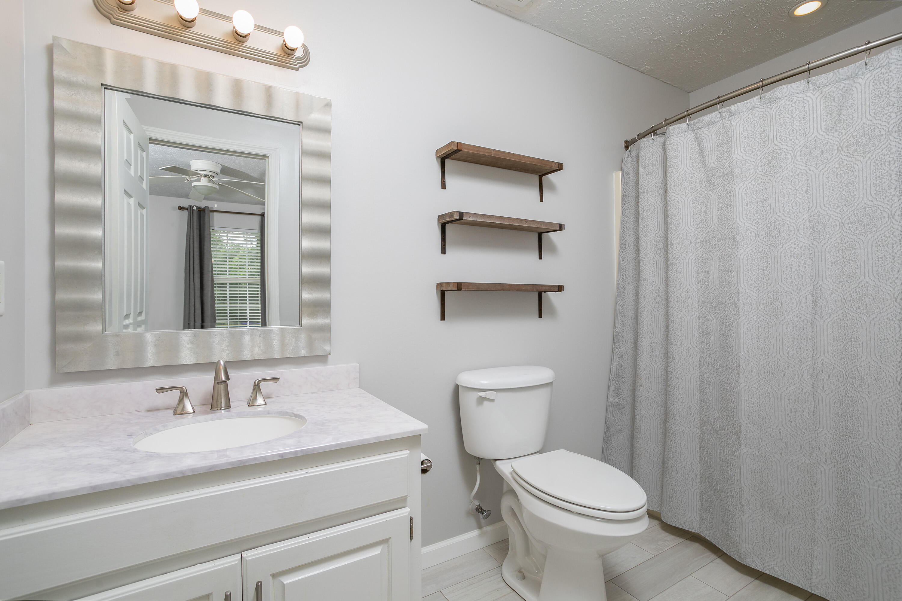 9307 Bill Reed Road Ooltewah, TN 37363 - Photo 13 of 21 9307 Bill Reed Rd_Master Bathroom