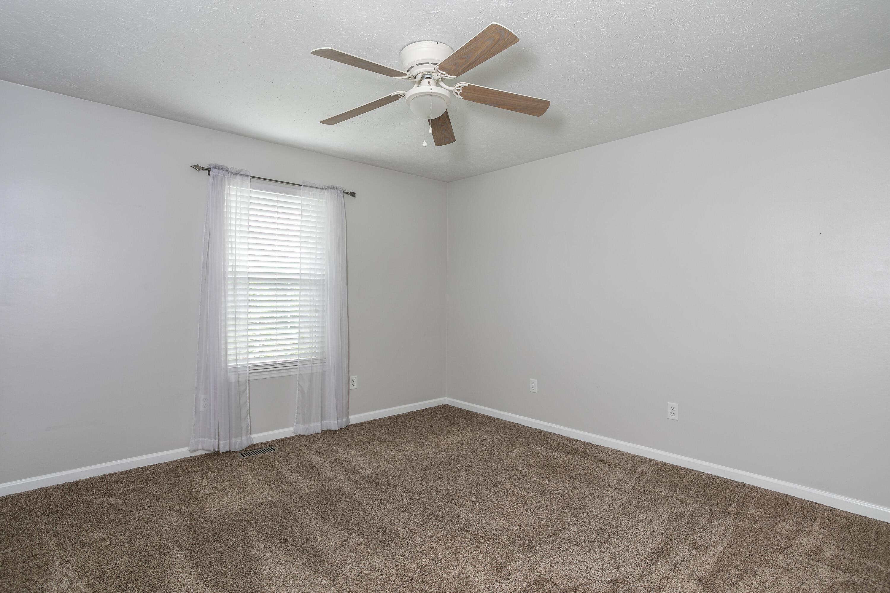 9307 Bill Reed Road Ooltewah, TN 37363 - Photo 16 of 21 9307 Bill Reed Rd_Bedroom 2