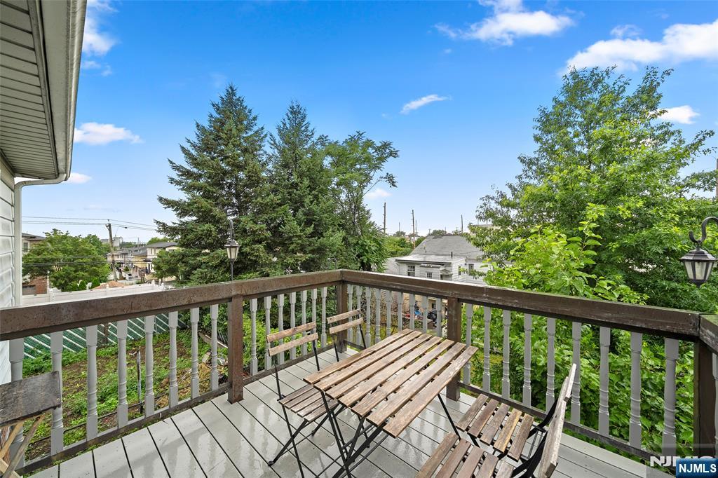 209 8th Street Fairview, NJ 07022 - Photo 33 of 38