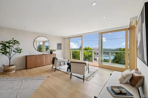 $2,995,000 | 180 Stanford Avenue, Mill Valley, CA 94941