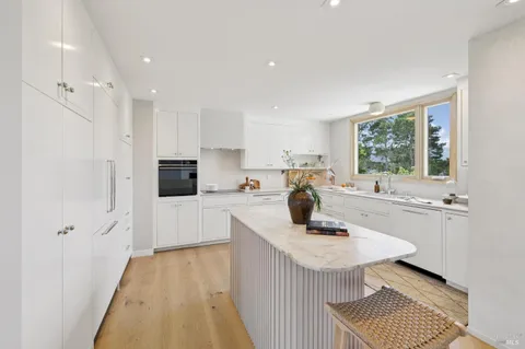 $2,995,000 | 180 Stanford Avenue, Mill Valley, CA 94941