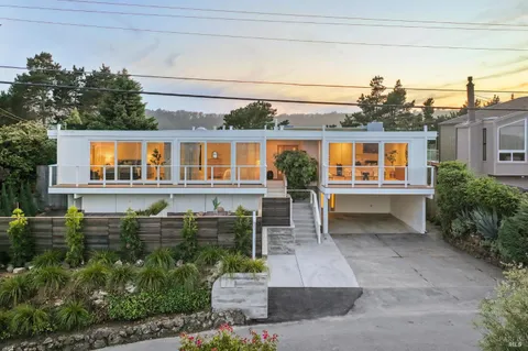 $2,995,000 | 180 Stanford Avenue, Mill Valley, CA 94941