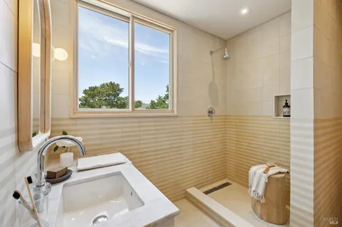 $2,995,000 | 180 Stanford Avenue, Mill Valley, CA 94941