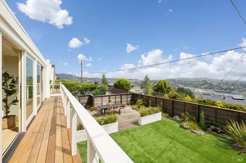 $2,995,000 | 180 Stanford Avenue, Mill Valley, CA 94941