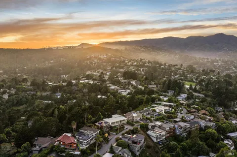 $2,995,000 | 180 Stanford Avenue, Mill Valley, CA 94941