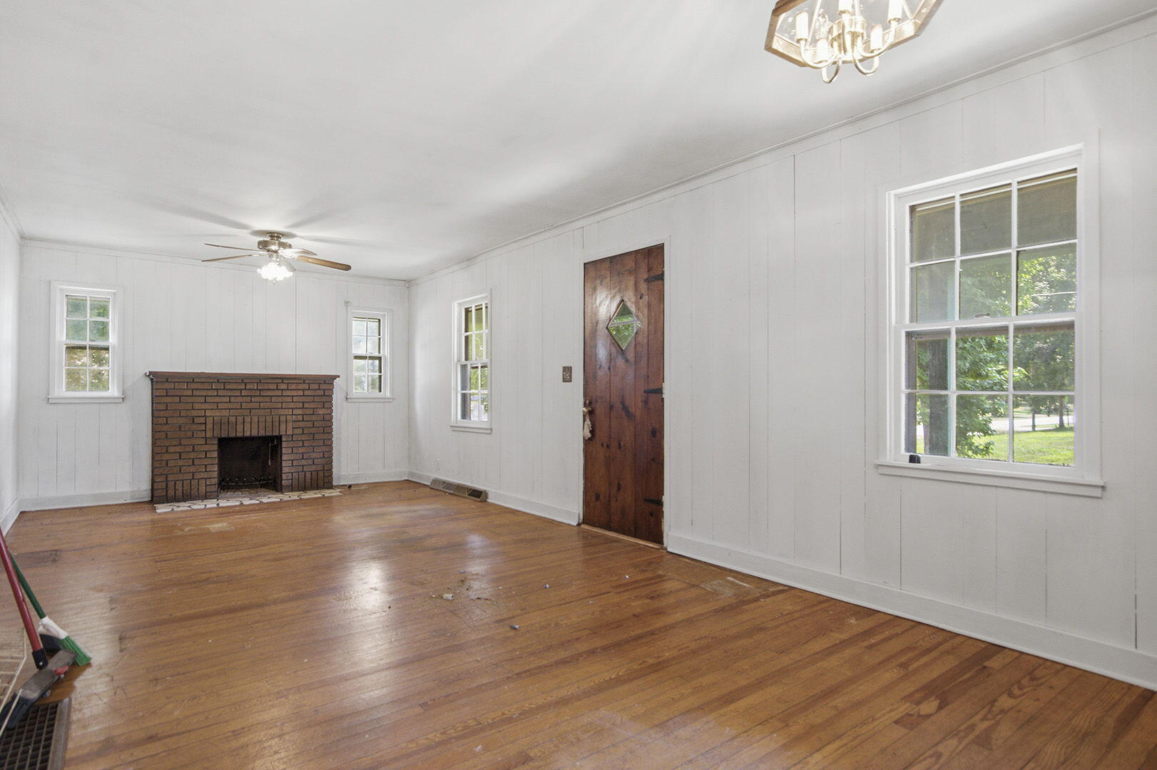 1321 Pollock Road Mexico, MO 65265 - Photo 9 of 29 Gallery Image 9