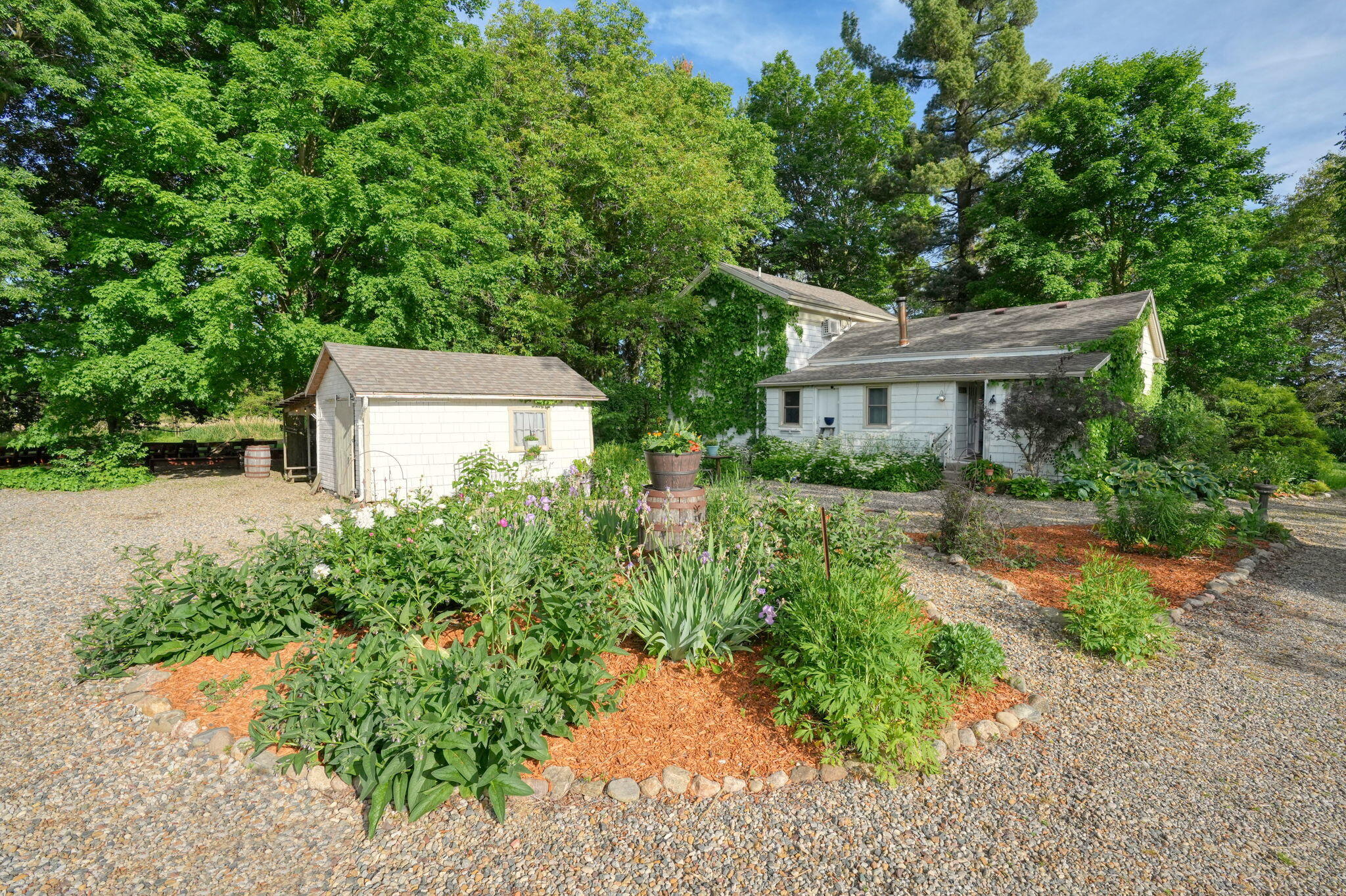 11242 Devereaux Road Parma, MI 49269 - Photo 35 of 100 35-web-or-mls-DSC07447_HDR