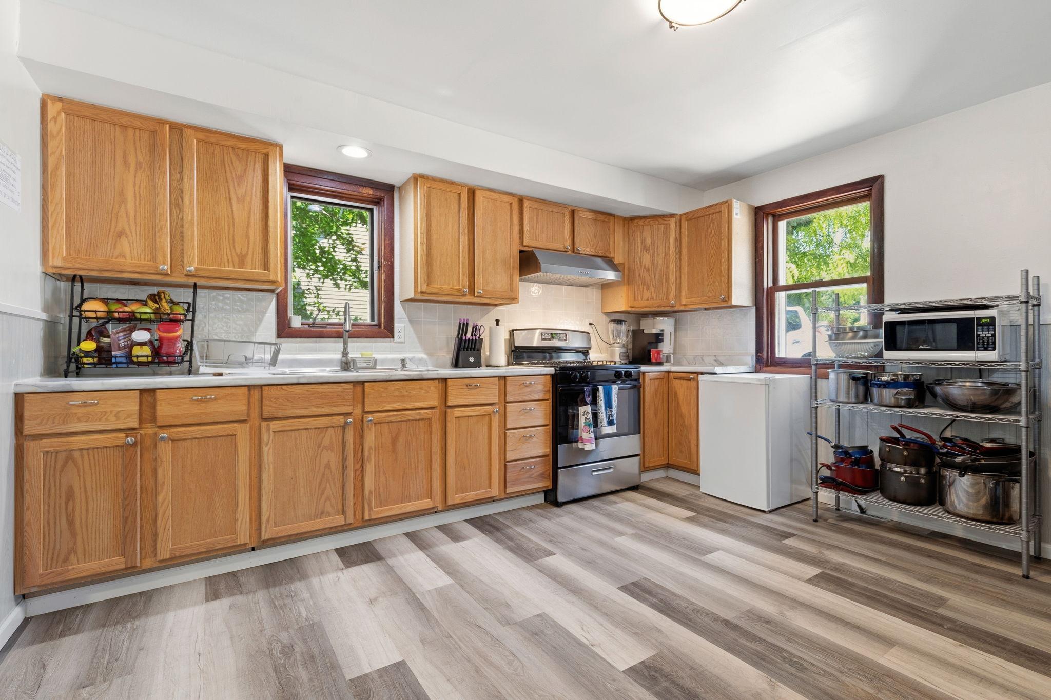 921 2nd Street Hudson, WI 54016 - Photo 7 of 26