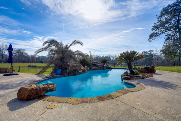 $2,597,000 | 10210 Stidham Road, Conroe, TX 77302