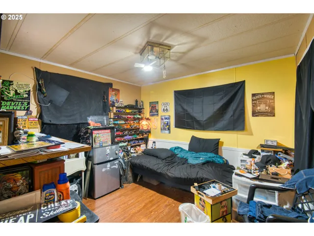 $30,000 | 13409 Southeast McLoughlin Boulevard, Unit 30, Milwaukie, OR 97222