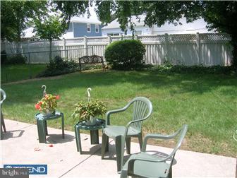 9724 Portis Road Philadelphia, PA 19115 - Photo 11 of 12