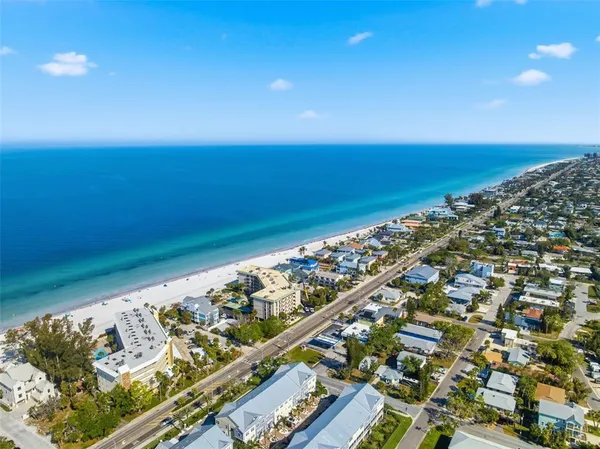 $4,800 | 2516 Coral Court, Indian Rocks Beach, FL 33785