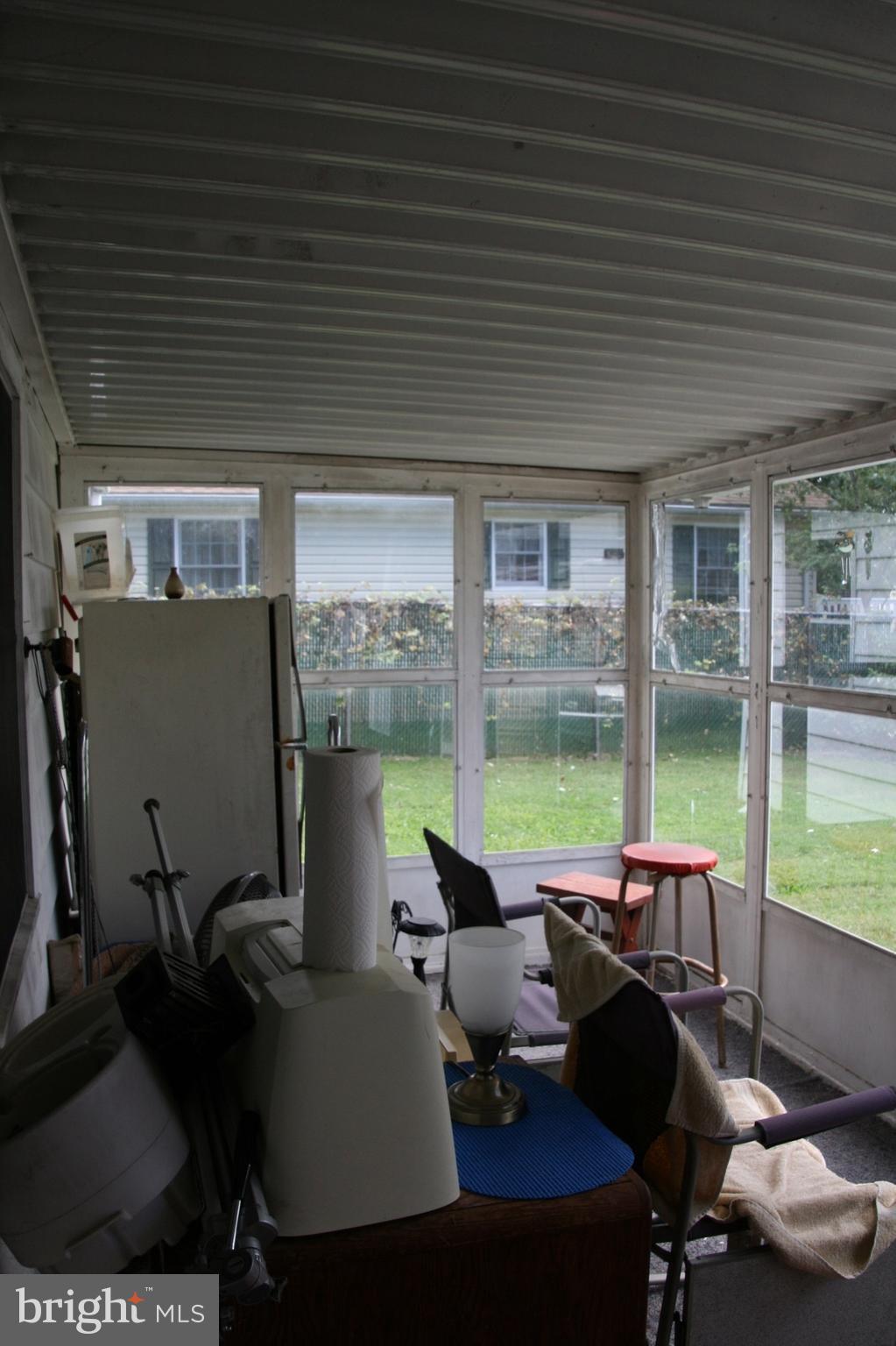510 Riverside Drive Baltimore, MD 21221 - Photo 16 of 25 Interior (General)