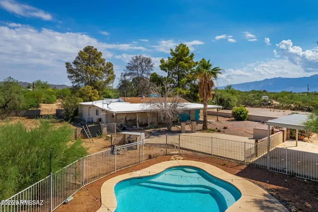 $625,000 | 2350 West Sunkist Road, Tucson, AZ 85755