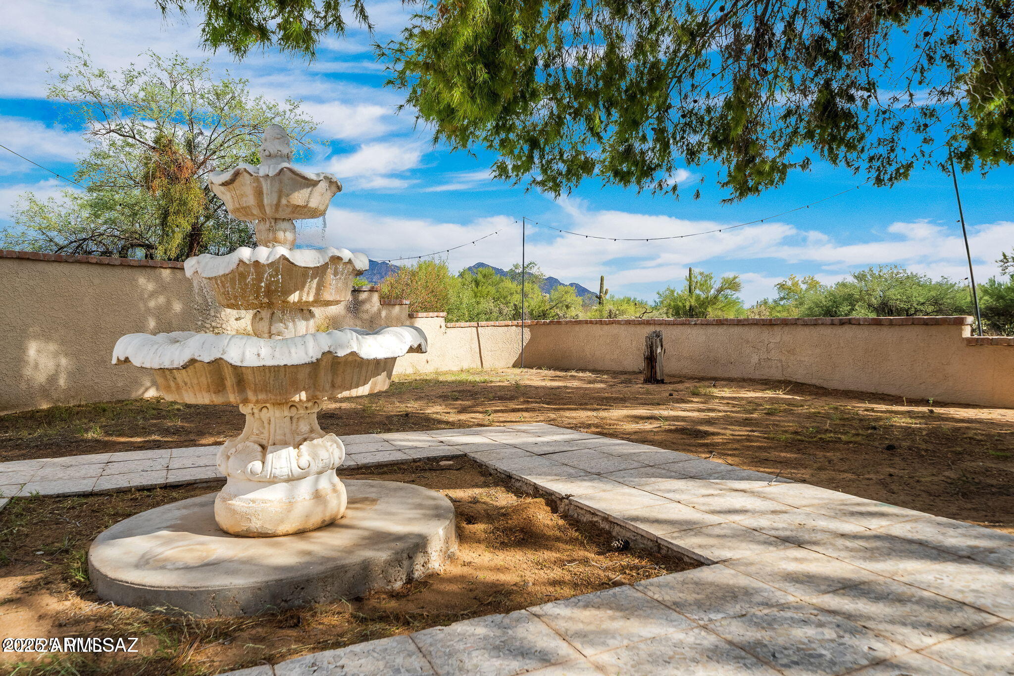 2350 West Sunkist Road Tucson, AZ 85755 - Photo 31 of 39 a view of a lake