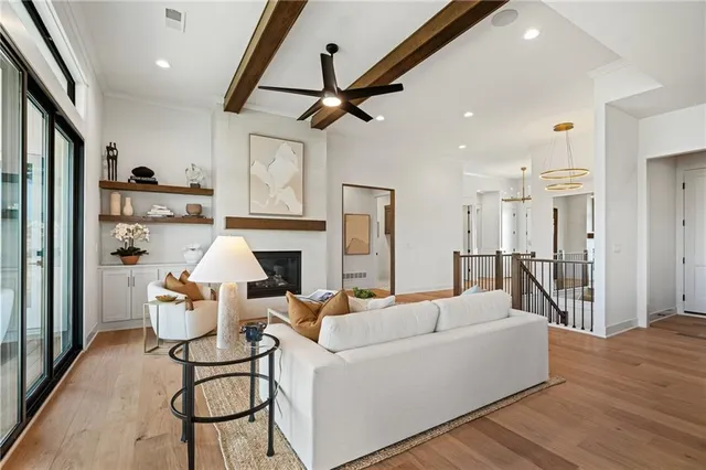 $984,635 | 11239 South Sunray Drive, Olathe, KS 66061