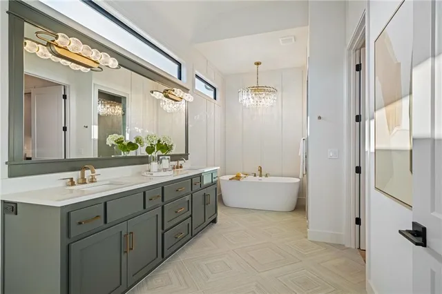 $984,635 | 11239 South Sunray Drive, Olathe, KS 66061