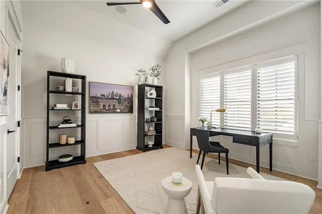 $984,635 | 11239 South Sunray Drive, Olathe, KS 66061