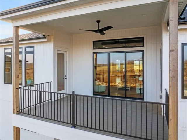 $984,635 | 11239 South Sunray Drive, Olathe, KS 66061