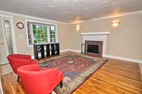16 Ferndale Road Natick, MA 01760 - Photo 11 of 30 Gallery Image 11