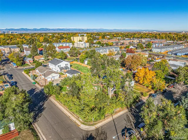 a view of an outdoor space and a lake view