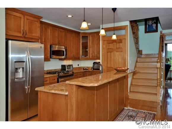 89 Ruffed Grouse Lane Waynesville, NC 28786 - Photo 9 of 20 Gallery Image 9