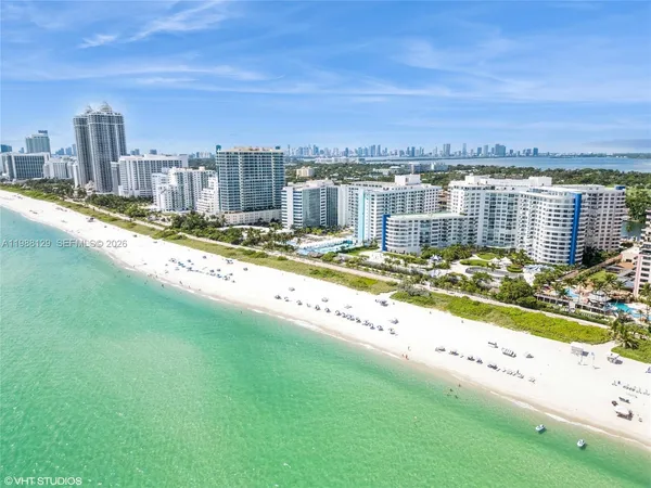 $4,000 | 5161 Collins Avenue, Unit 1506, Miami Beach, FL 33140