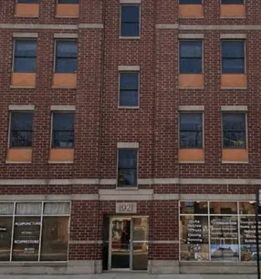 $690,000 | 1921 West Diversey Parkway, Unit 401, Chicago, IL 60614