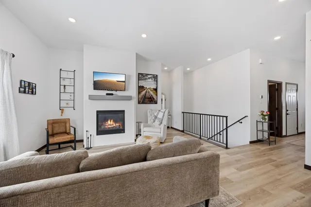 $359,900 | 20193 Prairie Drive, Big Lake, MN 55309