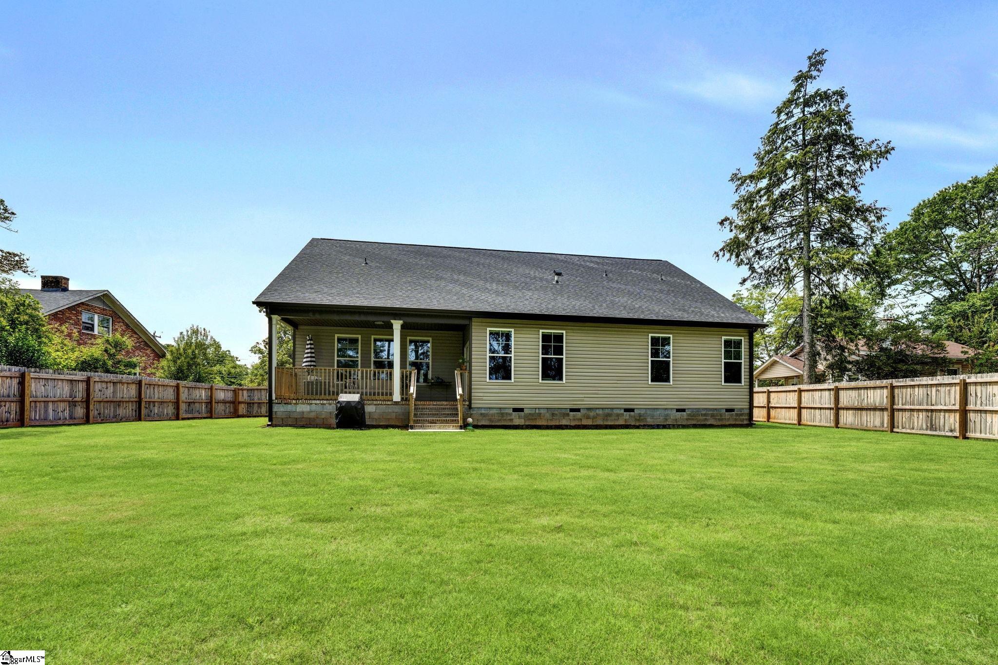 1112 Locust Hill Road Greer, SC 29651 - Photo 34 of 36
