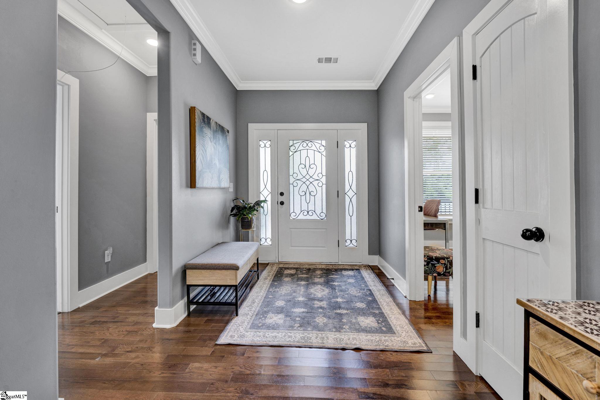 1112 Locust Hill Road Greer, SC 29651 - Photo 7 of 36