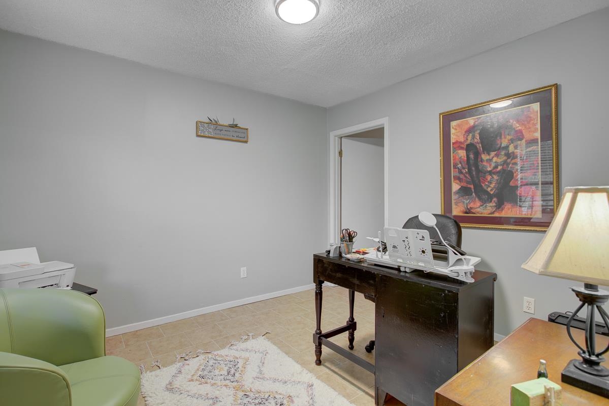 5054 Gull Road Memphis, TN 38109 - Photo 18 of 25