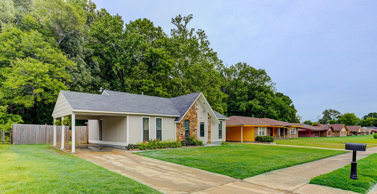 5054 Gull Road Memphis, TN 38109 - Photo 2 of 25