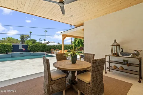 $1,890,627 | 1811 East Claremont Street, Phoenix, AZ 85016