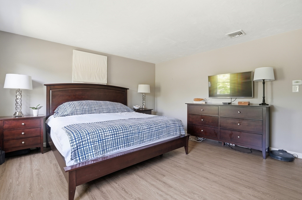 29 Walter Faunce Road Kingston, MA 02364 - Photo 25 of 38