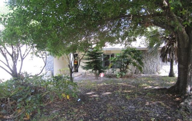 5809 Autumn Ridge Road Lake Worth, FL 33463 - Photo 1 of 7 Front