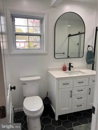 $2,500 | 6122 Rolling View Drive, Sykesville, MD 21784