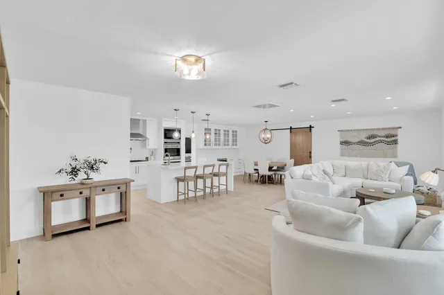 $20,000 | 3210 Palm Drive, Delray Beach, FL 33483