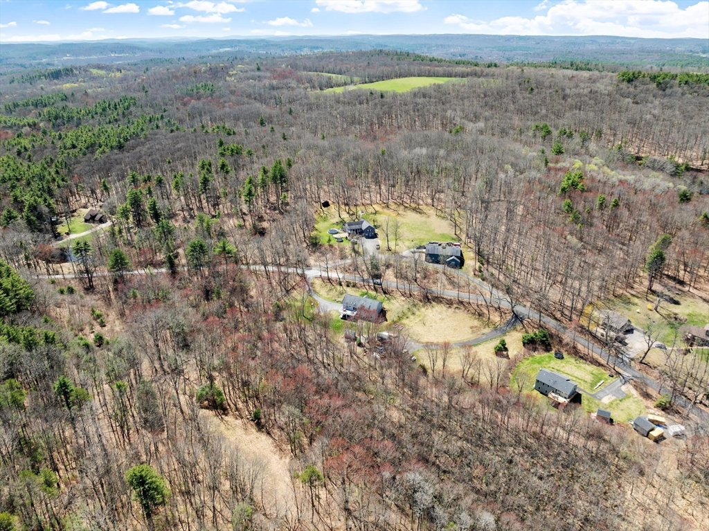 32 Town Farm Road North Brookfield, MA 01535 - Photo 7 of 9