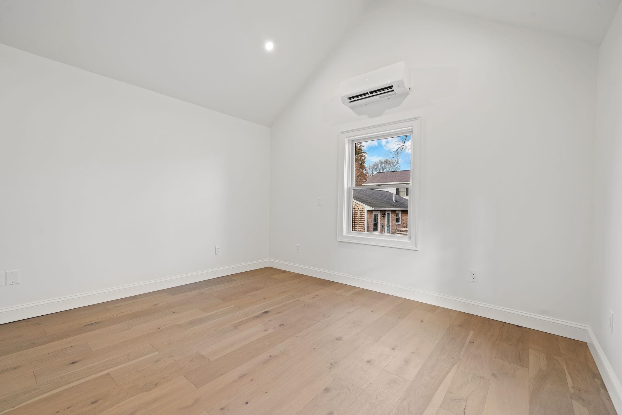 29 Thorwald Avenue Hampton, NH 03842 - Photo 19 of 38