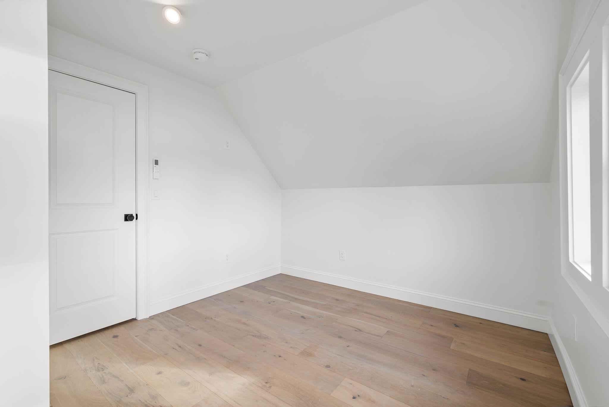 29 Thorwald Avenue Hampton, NH 03842 - Photo 40 of 53