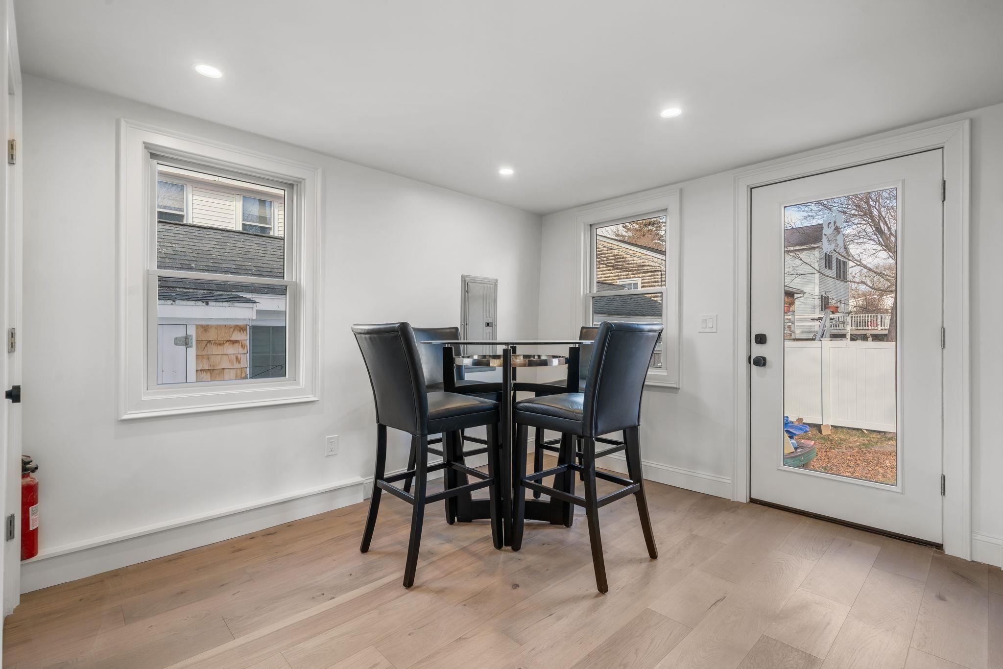 29 Thorwald Avenue Hampton, NH 03842 - Photo 7 of 38