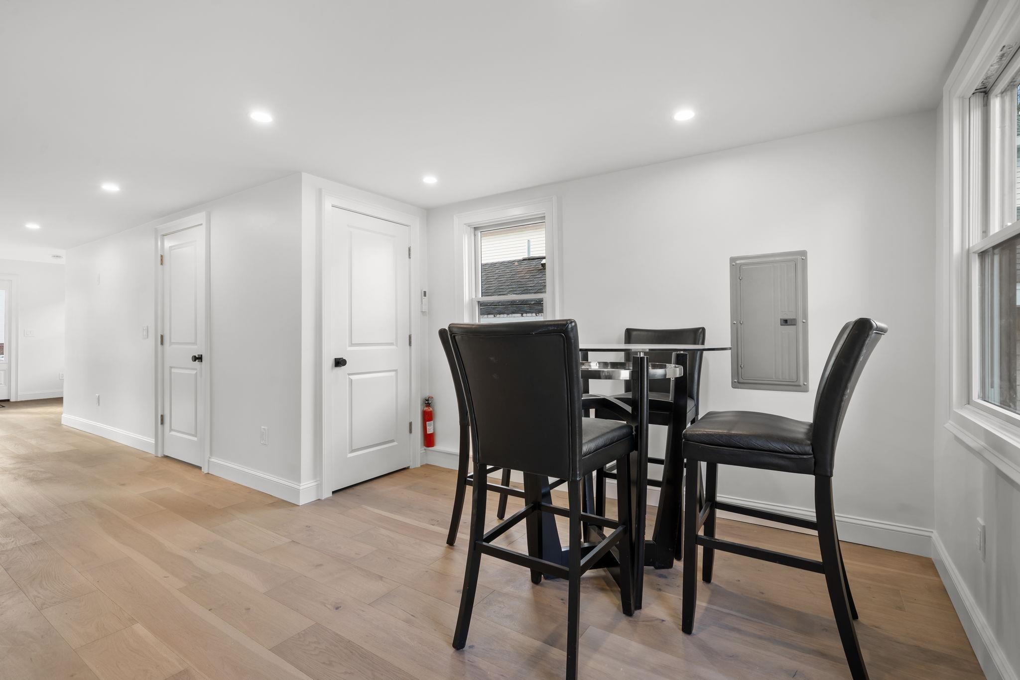 29 Thorwald Avenue Hampton, NH 03842 - Photo 8 of 38