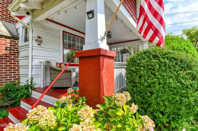$2,200 | 129 Cookman Avenue, Ocean Grove, NJ 07756