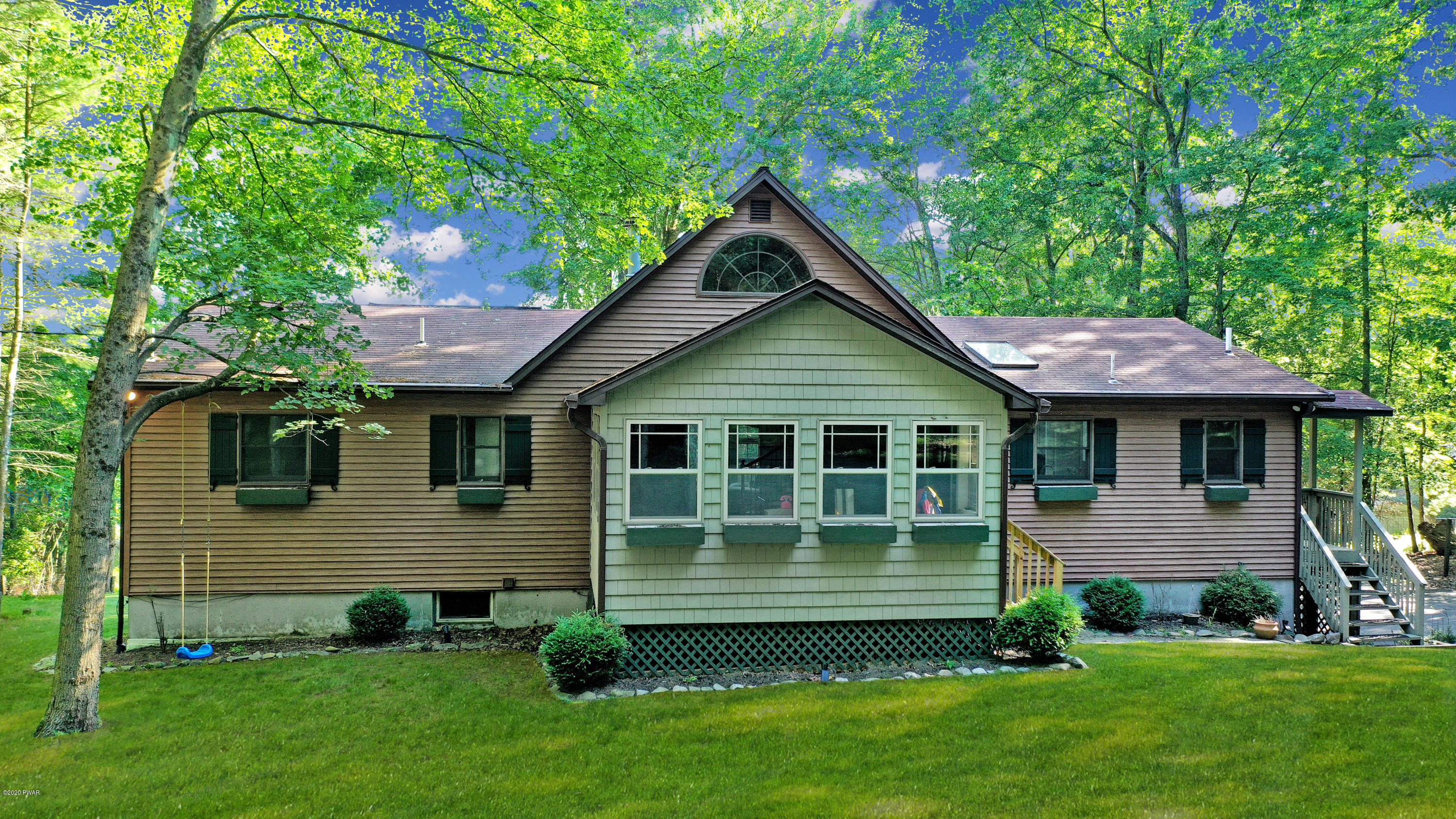 433 Raymondskill Road Milford, PA 18337 - Photo 1 of 34 2B53FA8E267FA9659271051B70CB6755